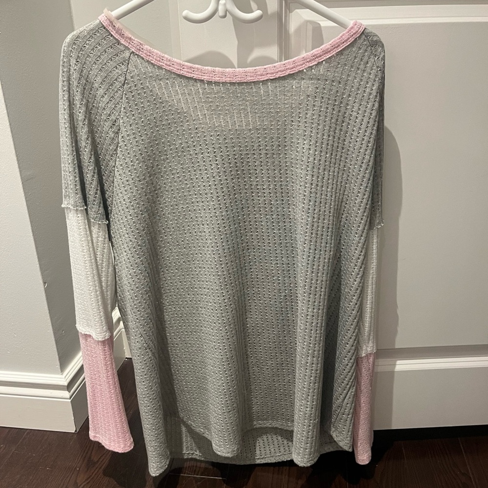 Colour block top - Picture 2 of 3